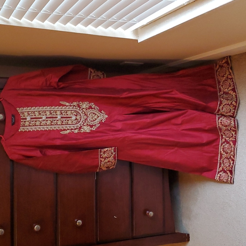 Pakistani formal Shalwar Kameez